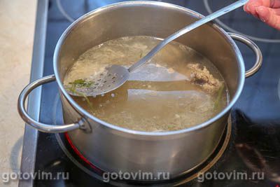 Фасолевый суп с говядиной и перцем чили