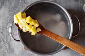 Суп с рисом и оливками Суп с рисом и оливками