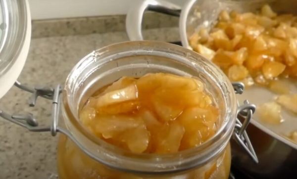 Густое яблочное варенье за 25 минут. Рецепт без загустителей: вкусные янтарные дольки Густое яблочное варенье за 25 минут. Рецепт без загустителей: вкусные янтарные дольки