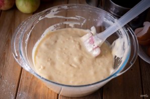 Мамина шарлотка с яблоками Мамина шарлотка с яблоками