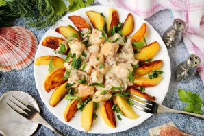 Морской гребешок с картошкой и грибами Морской гребешок с картошкой и грибами