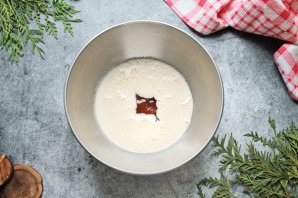 Пирог с вареньем на молоке Пирог с вареньем на молоке