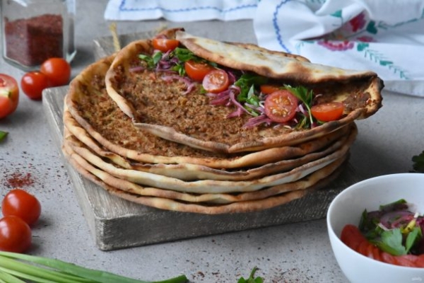 Лахмаджун по-турецки Лахмаджун по-турецки