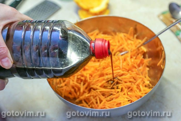 Скумбрия в фольге, запеченная на морковной подушке с апельсином Скумбрия в фольге, запеченная на морковной подушке с апельсином