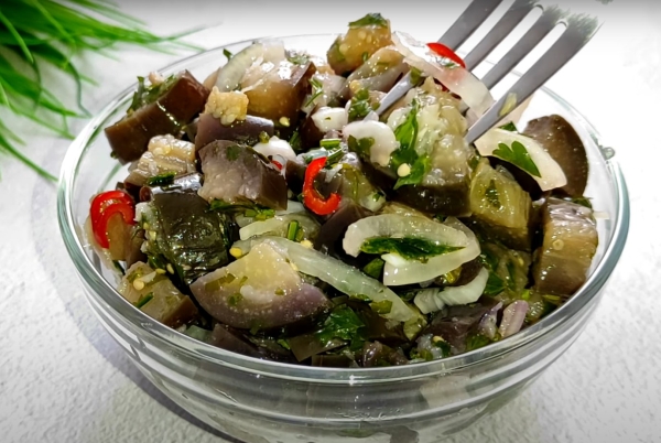 Готовила на зиму, а съели за один ужин! «Баклажаны, как грибы» – рецепт для тех, кто любит вкусно Готовила на зиму, а съели за один ужин! «Баклажаны, как грибы» – рецепт для тех, кто любит вкусно