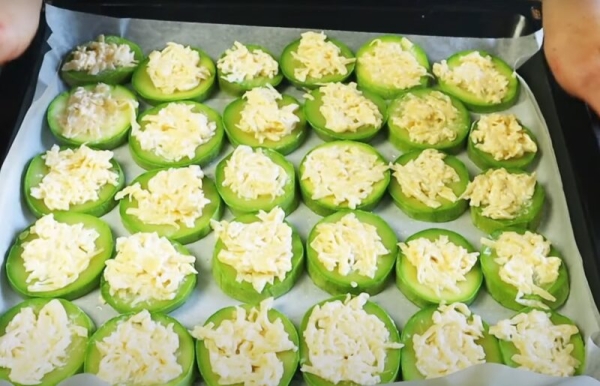 Кабачки по-новому за 15 минут. Готовлю так, когда хочется чего-то легкого, но сытного Кабачки по-новому за 15 минут. Готовлю так, когда хочется чего-то легкого, но сытного