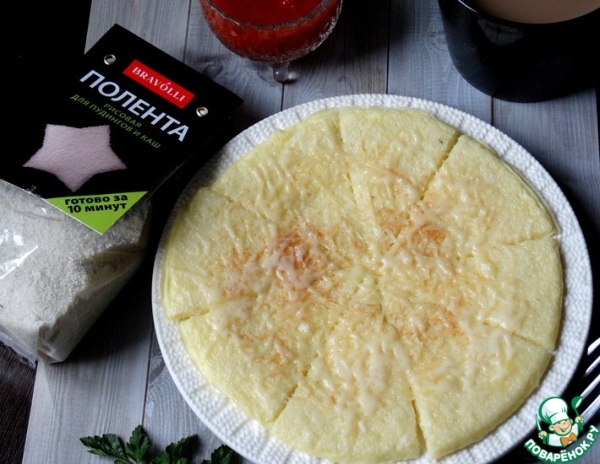 Полента-блин с творогом и сыром
