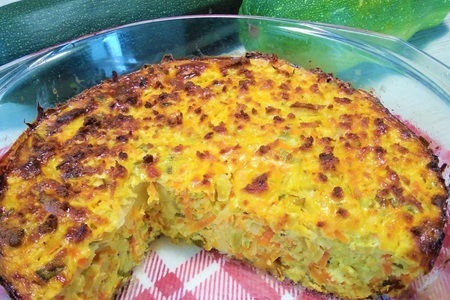 Запеканка с кабачками .