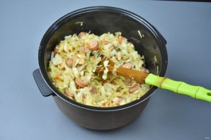 Солянка с сосисками в мультиварке Солянка с сосисками в мультиварке