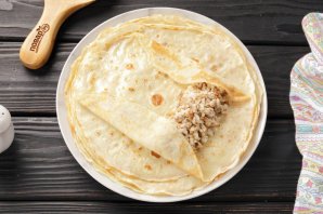 Блины с мясом и рисом