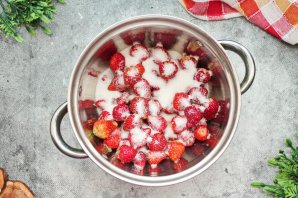 Варенье из клубники пятиминутка Варенье из клубники пятиминутка