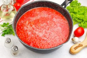 Аджика из помидоров и острого перца Аджика из помидоров и острого перца