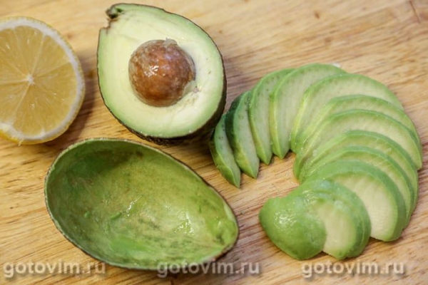 Поке с жареной куриной грудкой в соусе терияки, манго, авокадо и бобами эдамаме Поке с жареной куриной грудкой в соусе терияки, манго, авокадо и бобами эдамаме