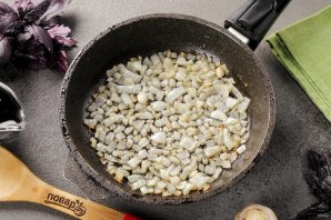 Стручковая фасоль с грибами Стручковая фасоль с грибами