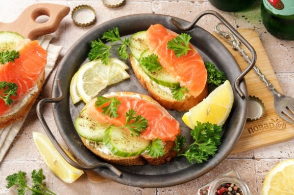 Бутерброды к пиву на скорую руку Бутерброды к пиву на скорую руку