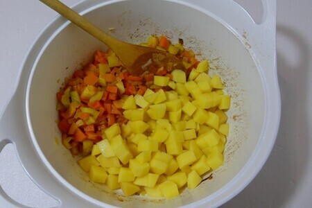 Суп с мясным фаршем и овощами Суп с мясным фаршем и овощами