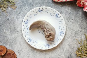 Салат с языком, курицей и грибами Салат с языком, курицей и грибами