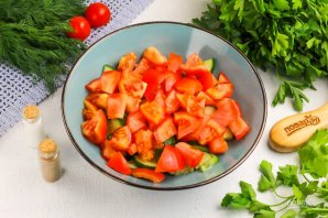 Салат из колбасного сыра Салат из колбасного сыра