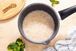 Овсяная каша на воде Овсяная каша на воде