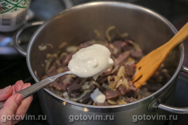 Утиные желудки, тушенные со сметаной и горчицей Утиные желудки, тушенные со сметаной и горчицей