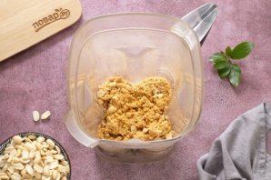 Арахисовая паста с инжиром Арахисовая паста с инжиром