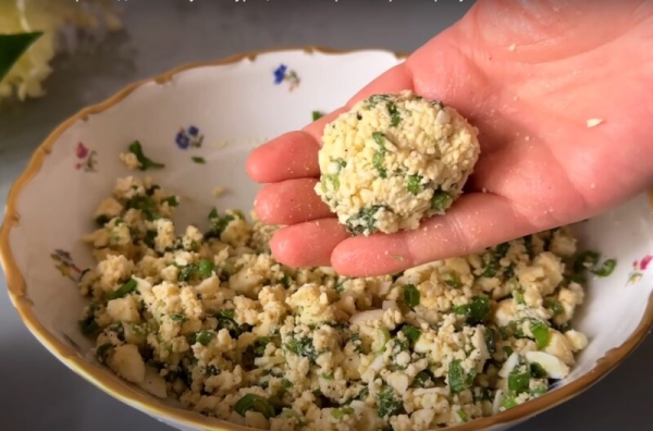 Так готовят только в Турции. Невероятно вкусные лепешки с луком и яйцом: покоряют сразу Так готовят только в Турции. Невероятно вкусные лепешки с луком и яйцом: покоряют сразу