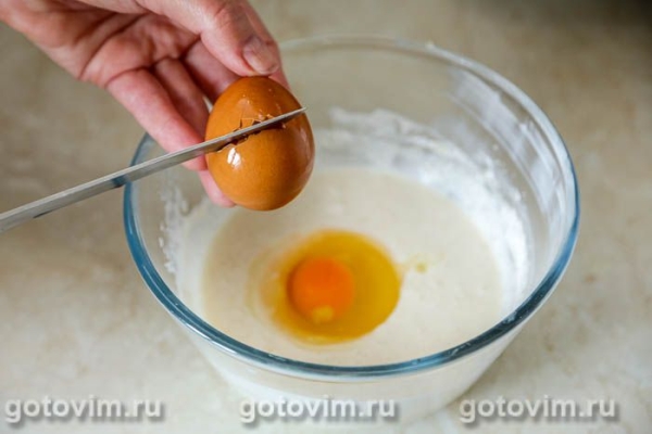 Пирог с клубникой и сметаной Пирог с клубникой и сметаной