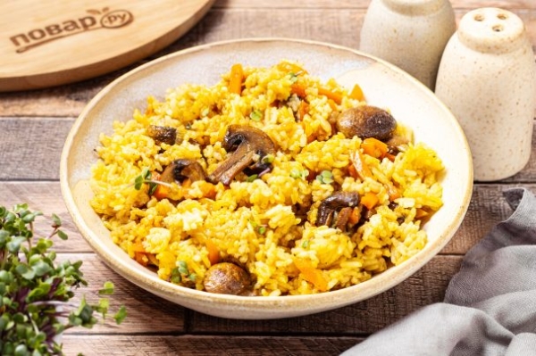 Плов с грибами