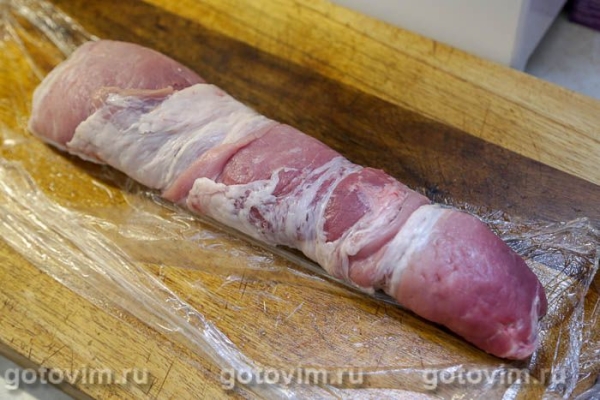 Рулет из свинины с острым перцем, беконом и сыром Рулет из свинины с острым перцем, беконом и сыром