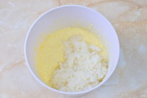 Бабка рисовая с яблоками Бабка рисовая с яблоками