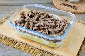 Салат "Президент" с мясом Салат "Президент" с мясом