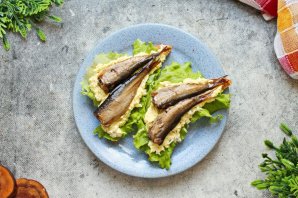 Бутерброды со шпротами