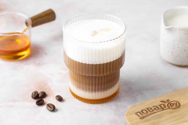 Кофе латте с сиропом Кофе латте с сиропом