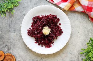 Свекла с черносливом