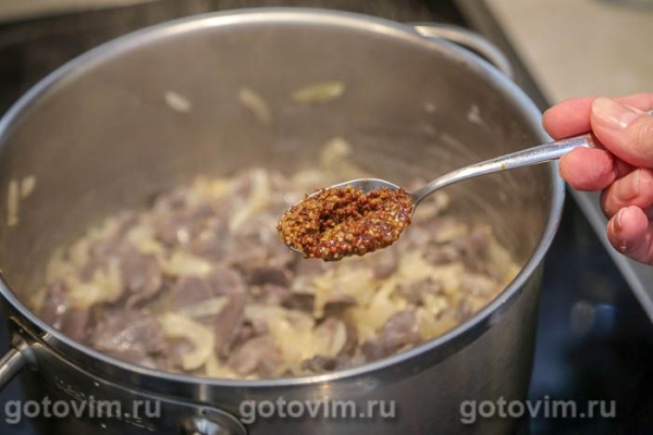 Утиные желудки, тушенные со сметаной и горчицей Утиные желудки, тушенные со сметаной и горчицей