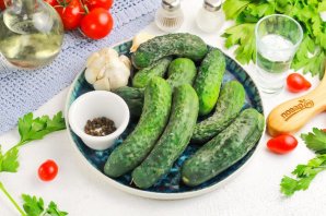 Маринованные огурцы за сутки Маринованные огурцы за сутки