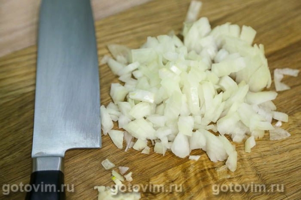 Стейки из свиной шеи в томатно-сливочном соусе в мультиварке