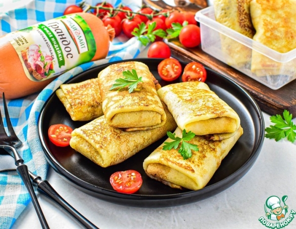 Блины с начинкой из колбасы и сыра Блины с начинкой из колбасы и сыра