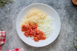 Сырные шарики с красной рыбой Сырные шарики с красной рыбой