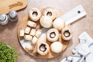 Шампиньоны с начинкой
