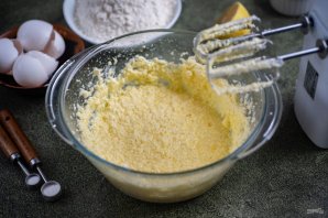 Простой и вкусный кекс Простой и вкусный кекс