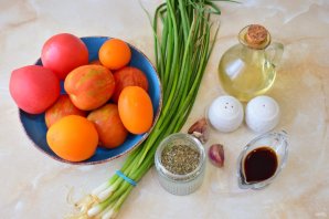 Особый салат из разноцветных помидоров Особый салат из разноцветных помидоров