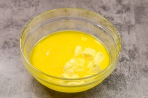 Слоеный торт "Лентяйка" Слоеный торт "Лентяйка"