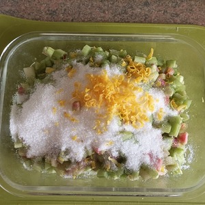 Пирог с ревенем и миндалем Пирог с ревенем и миндалем