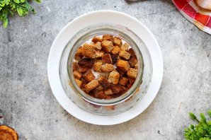 Квас из сухарей без дрожжей