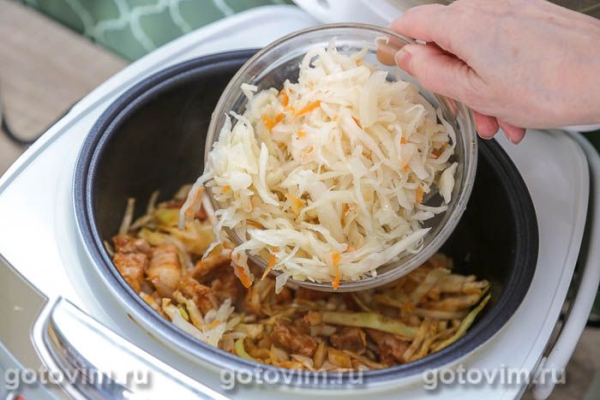 Бигус с квашеной капустой в мультиварке Бигус с квашеной капустой в мультиварке