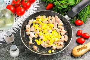 Рис в яичной обёртке "Омурайсу" Рис в яичной обёртке "Омурайсу"