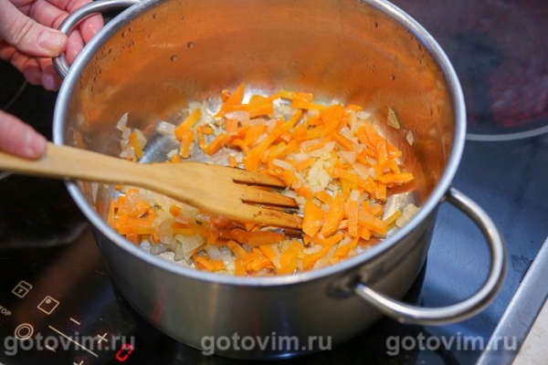 Щи летние с фасолью и белыми грибами Щи летние с фасолью и белыми грибами