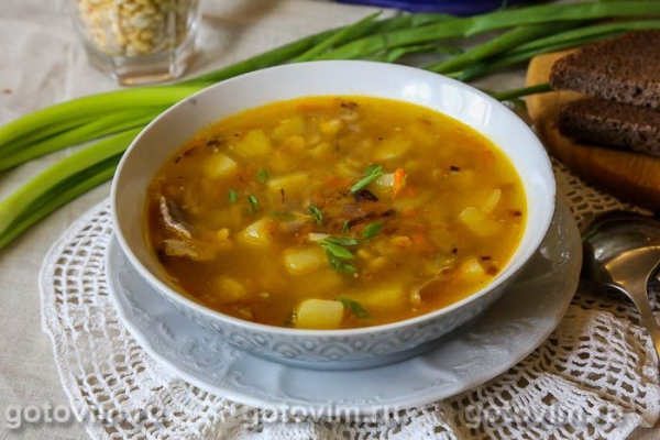 Суп гороховый со свининой Суп гороховый со свининой