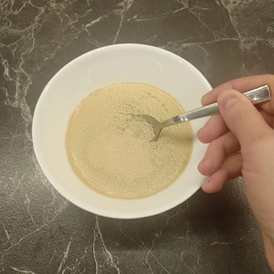 Рулет на дрожжевом тесте с творогом